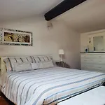 Maison Contrari Appartement *