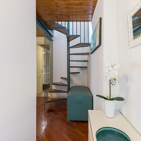 Maison Contrari Apartment