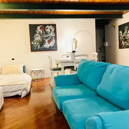 Apartment Maison Contrari Ferrara