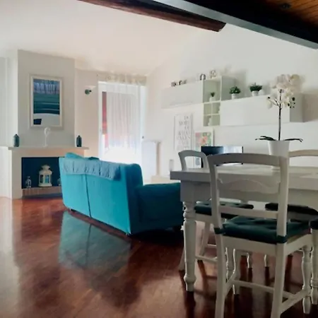 Maison Contrari * Φεράρα
