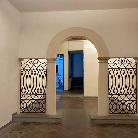 Maison Contrari 아파트 페라라